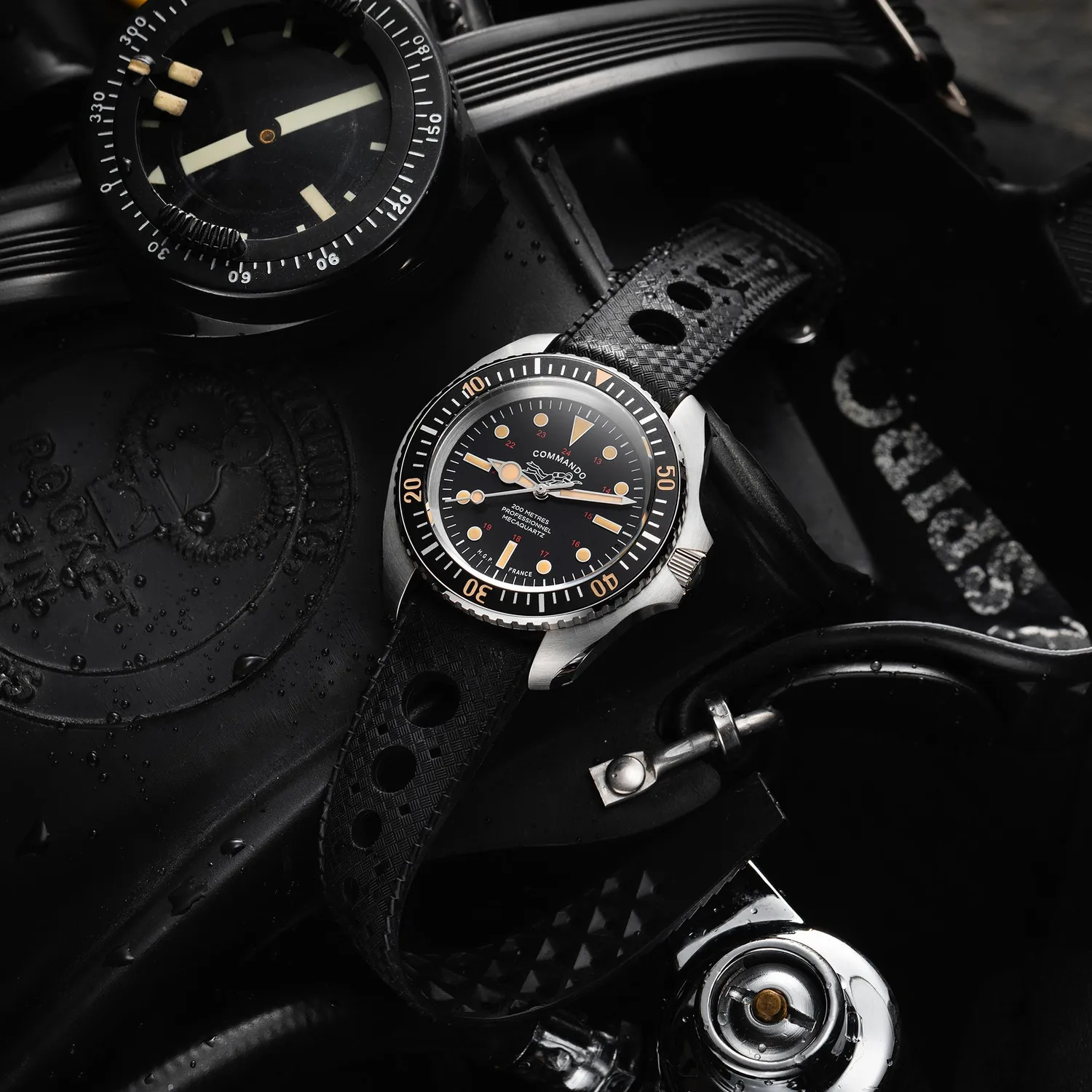 H.G.P. Diver 200M Mecaquartz Commando orologio subacqueo nero