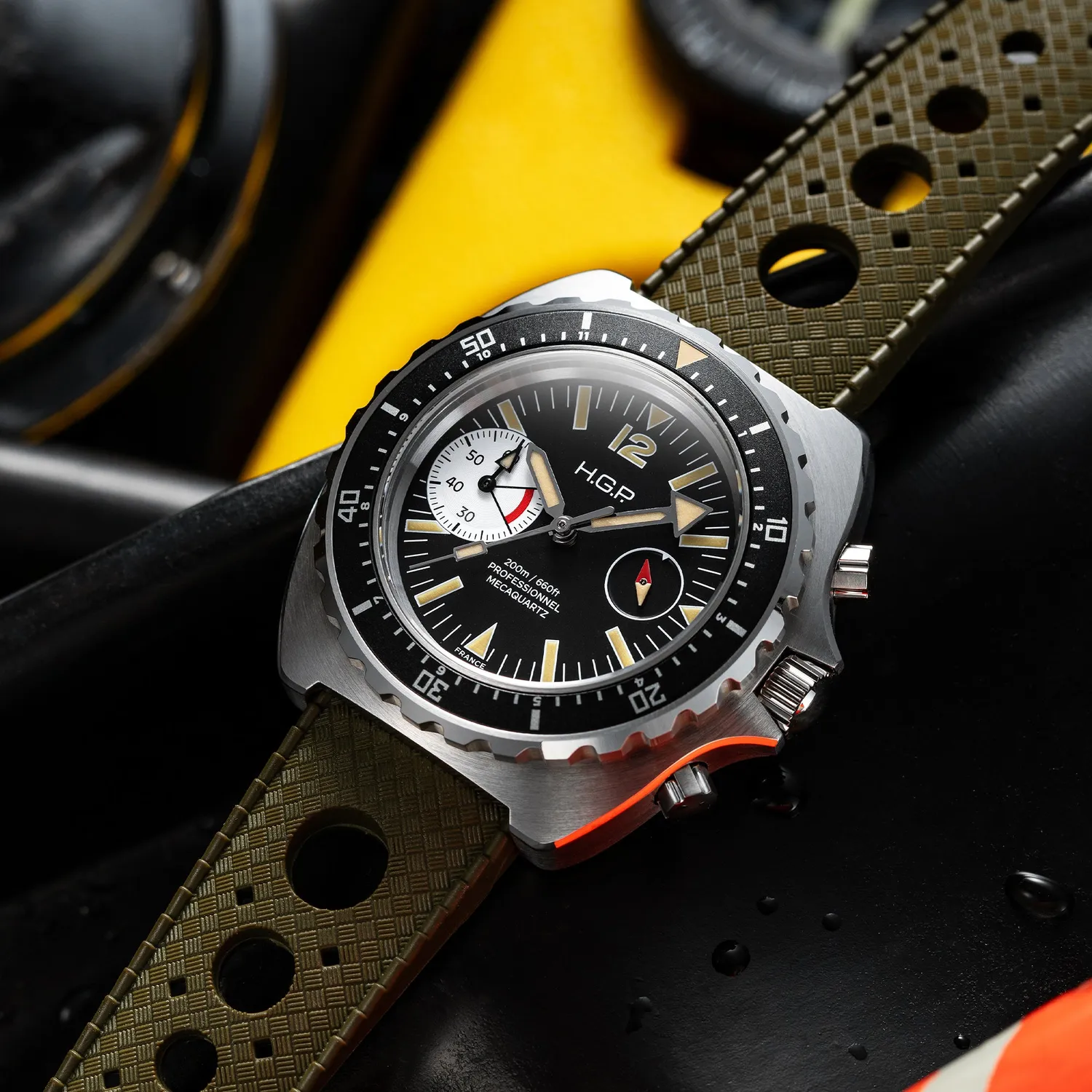 H.G.P. Diver 200M Vintage Black & White orologio cronografo