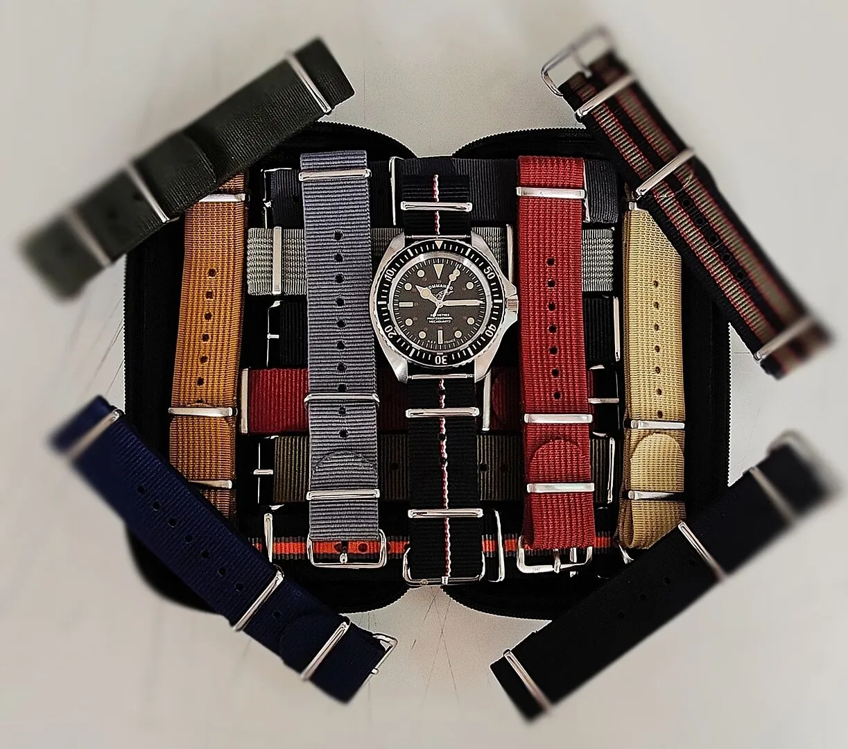 H.G.P. Diver 200M Mecaquartz orologio subacqueo cinturino nero 200m