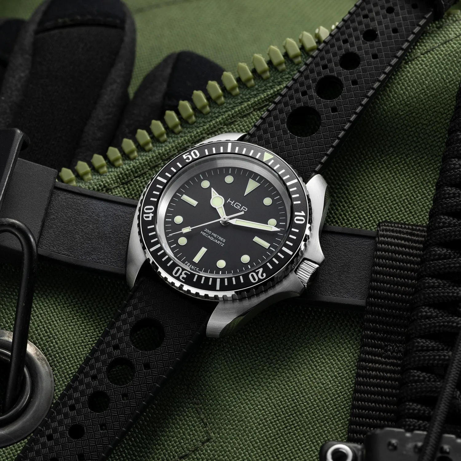 H.G.P. Diver 200M Mecaquartz orologio subacqueo cinturino nero 200m