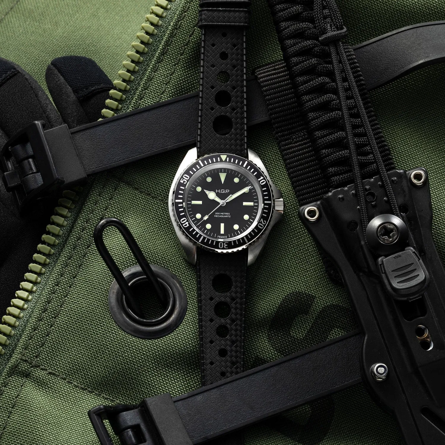 H.G.P. Diver 200M Mecaquartz orologio subacqueo cinturino nero 200m