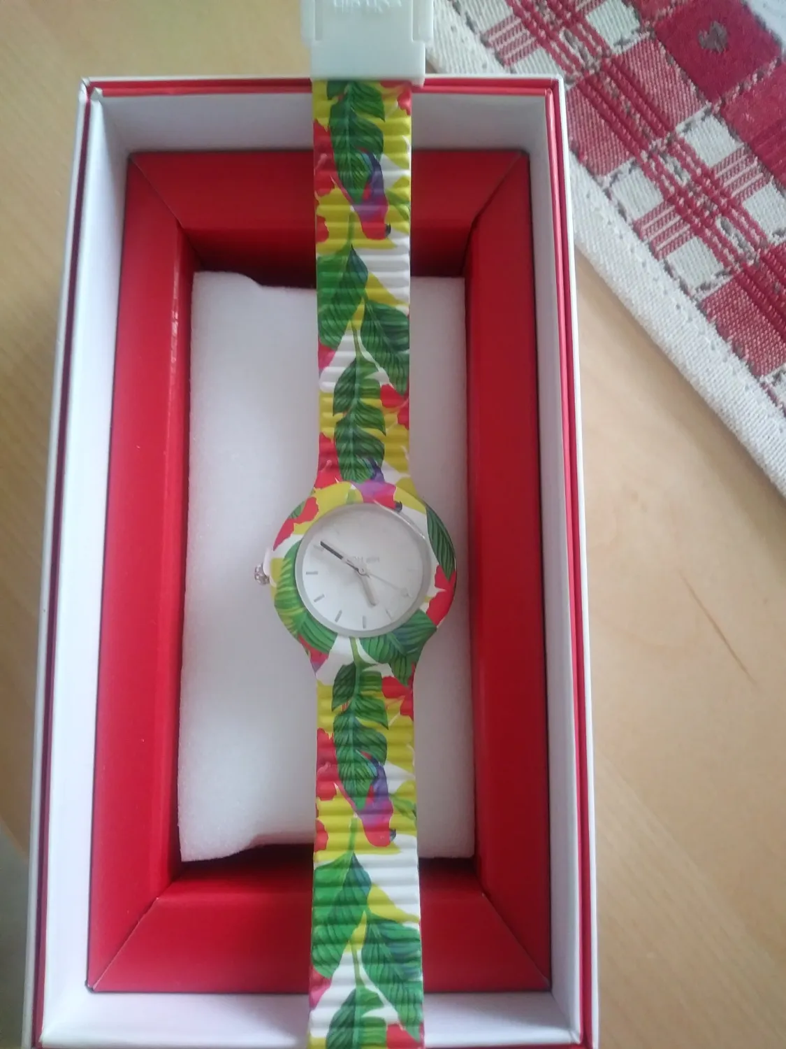 Hip Hop Hero 32 HWU0783 orologio donna silicone regolabile